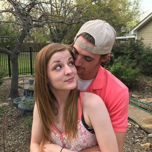 Meet your Posher, Dustin